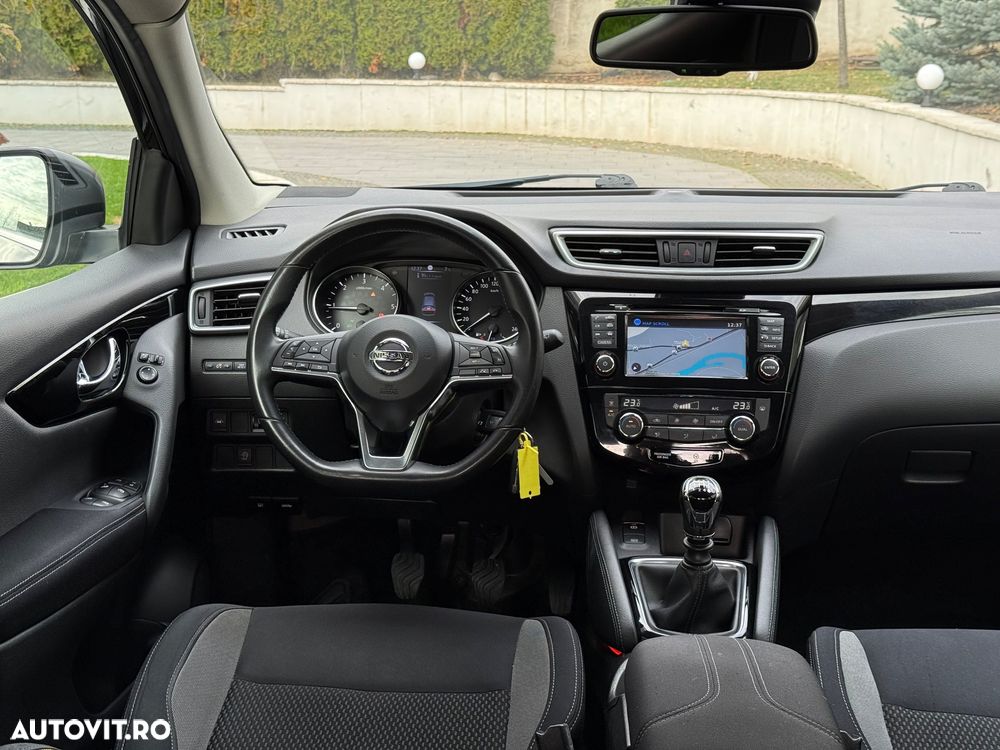 Nissan Qashqai - 16