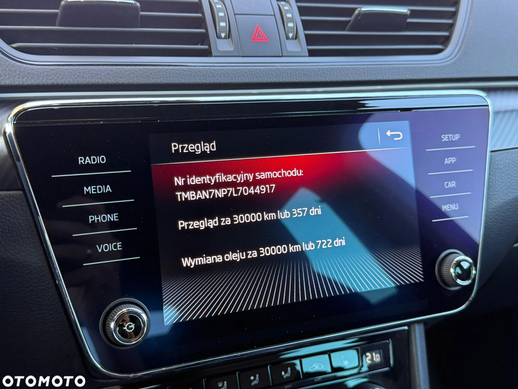 Skoda Superb 1.5 TSI Sportline - 30