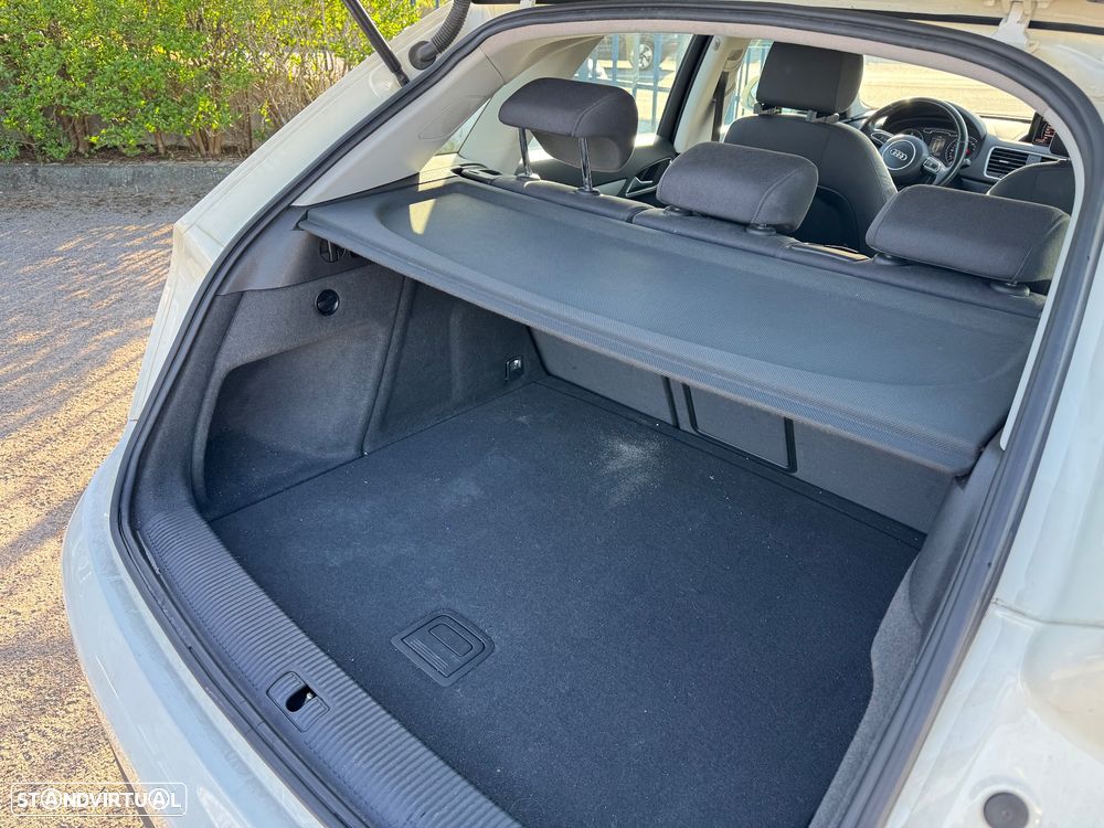 Audi Q3 2.0 TDI Sport - 41