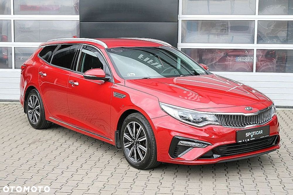Kia Optima - 16