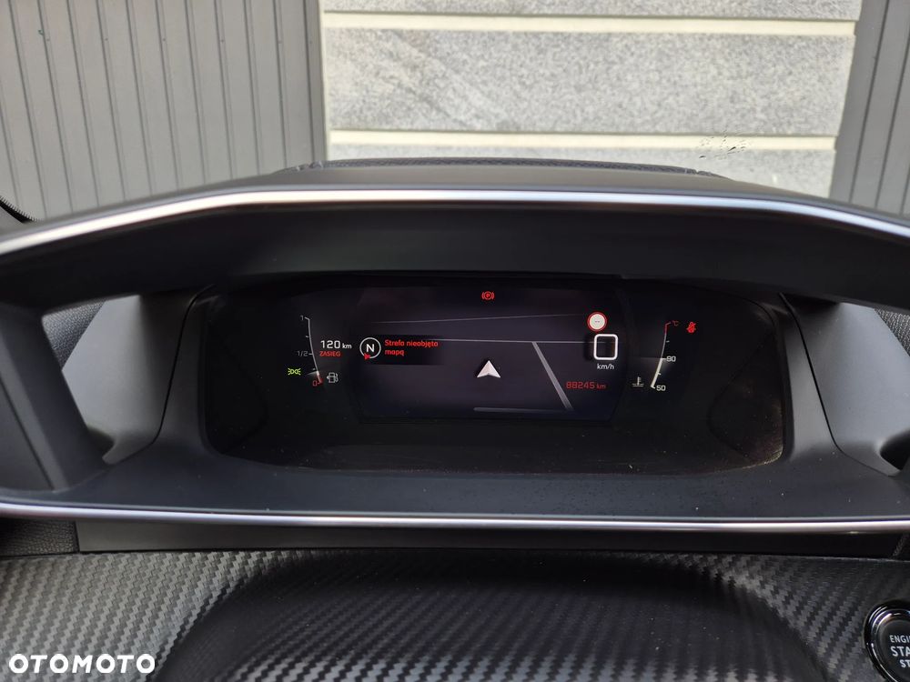 Peugeot 2008 1.2 PureTech GT S&S - 9