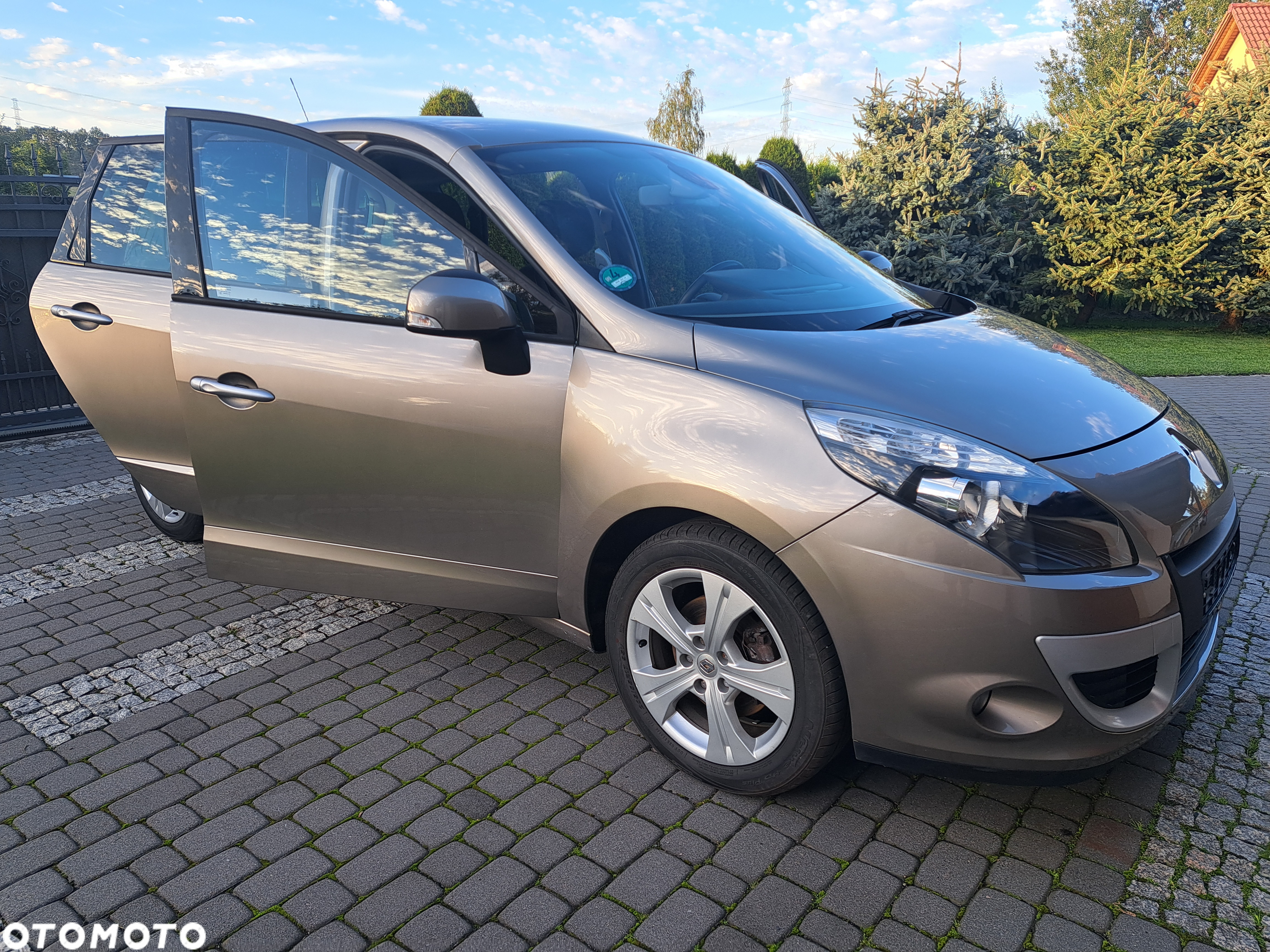 Renault Scenic 1.4 16V TCE TomTom Edition - 21