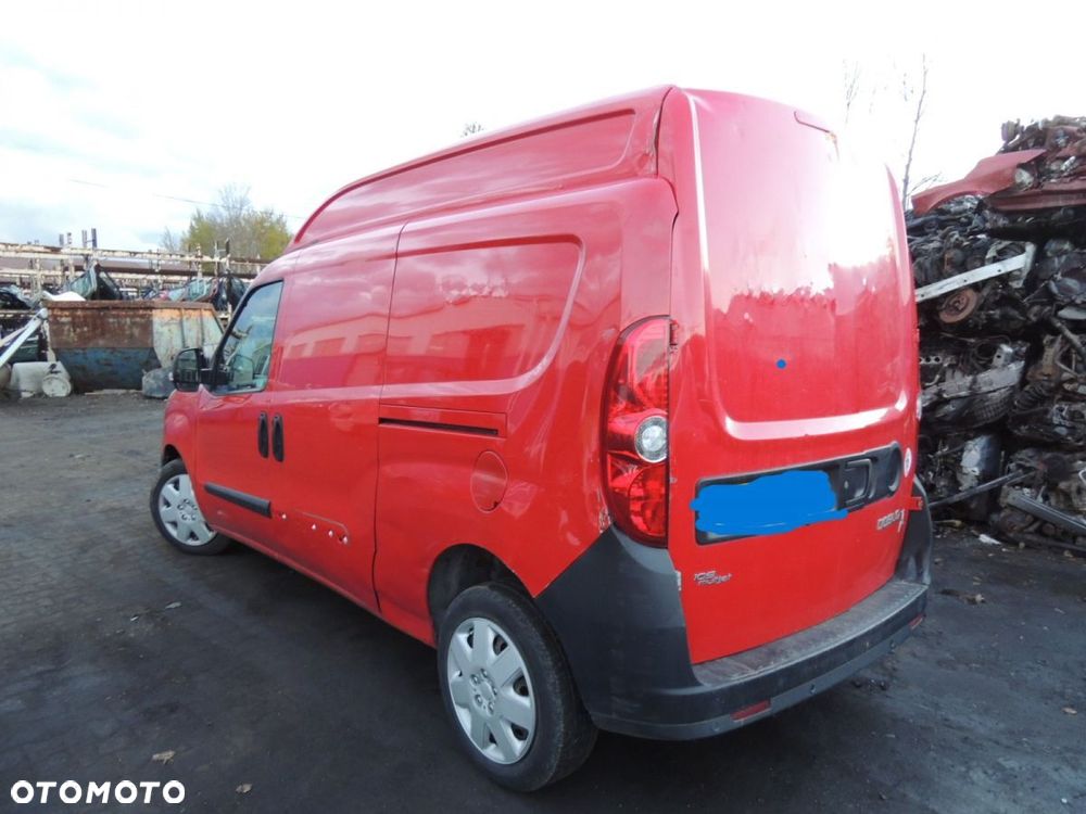 Ćwiartka nadwozia lewy tył Fiat  Doblo XL '14 1,6 Multijet - 1