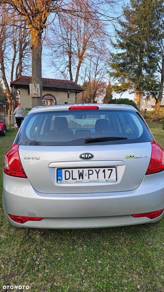 Kia Ceed 1.4 CVVT ISG Attract - 5