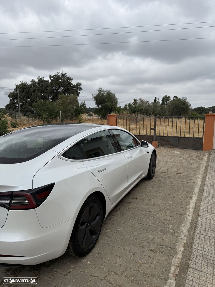 Tesla Model 3 Standard Range Plus RWD - 4
