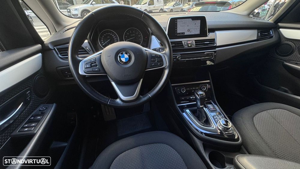 BMW 225xe Active Tourer Advantage - 13
