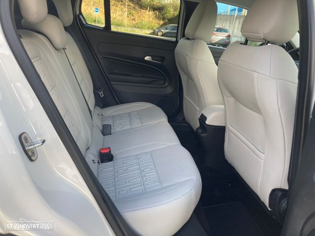 Fiat 600 1.2 Hybrid La Prima - 46