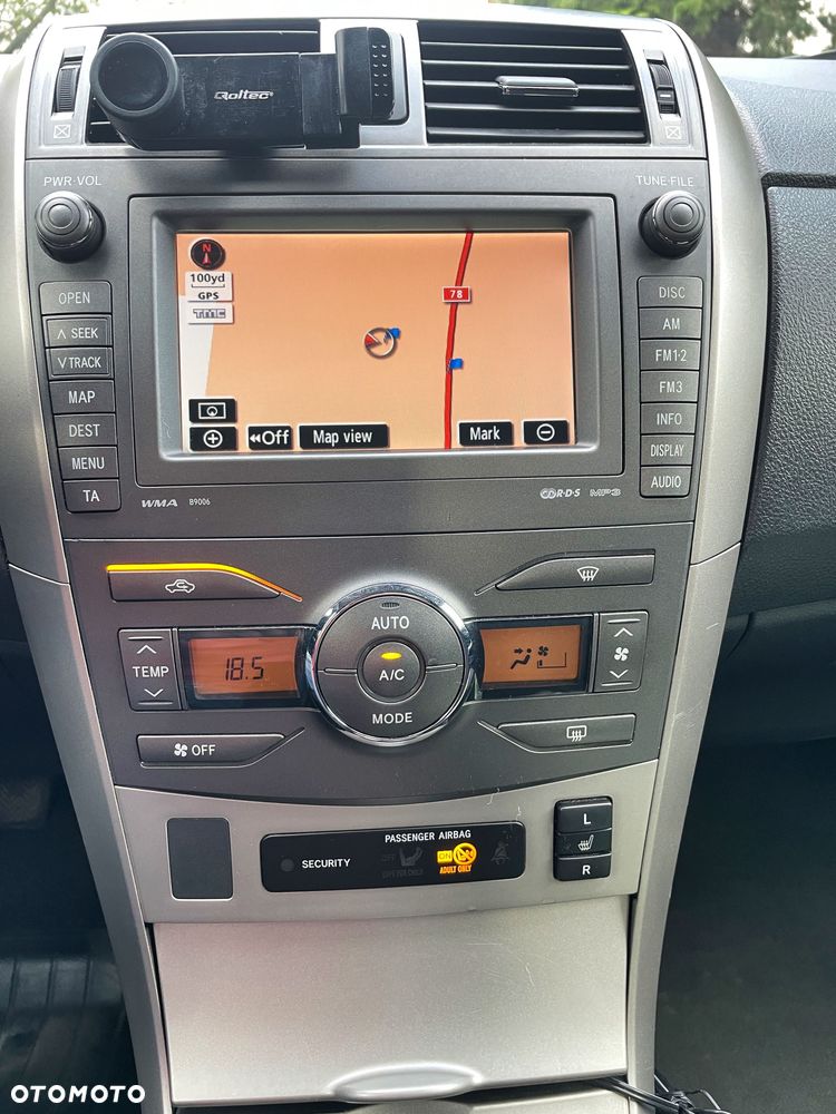 Toyota Corolla - 8