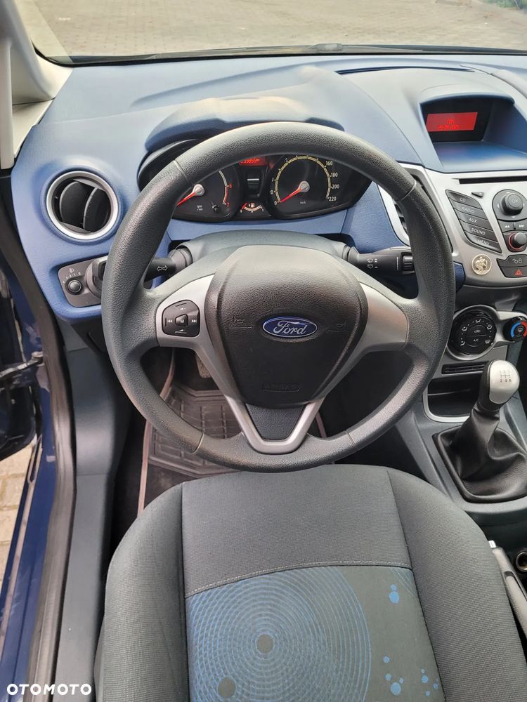 Ford Fiesta 1.25 Ambiente - 11