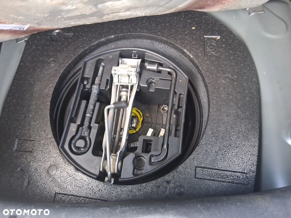 Citroën C3 1.2 PureTech Selection - 16
