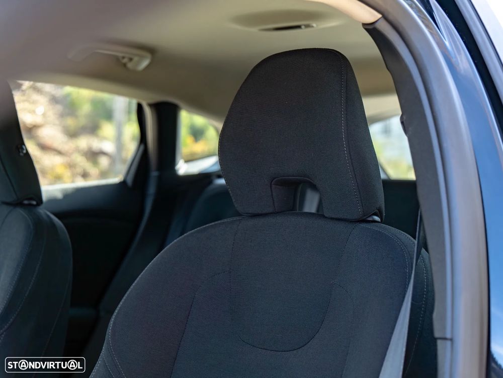 Volvo V40 1.6 D2 Kinetic - 23