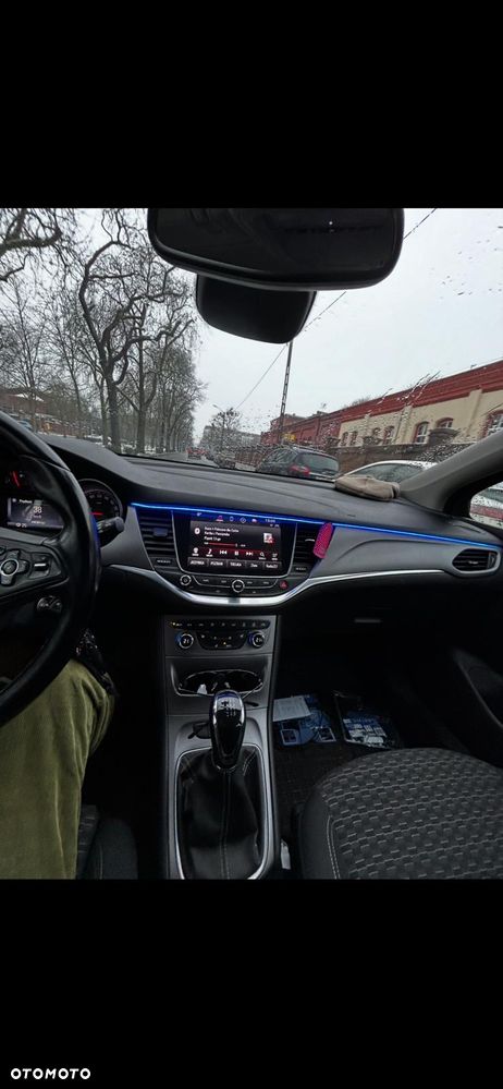 Opel Astra 1.6 CDTI Enjoy - 6