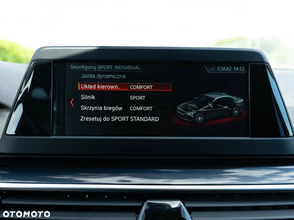 BMW Seria 5 520d Sport Line sport - 32