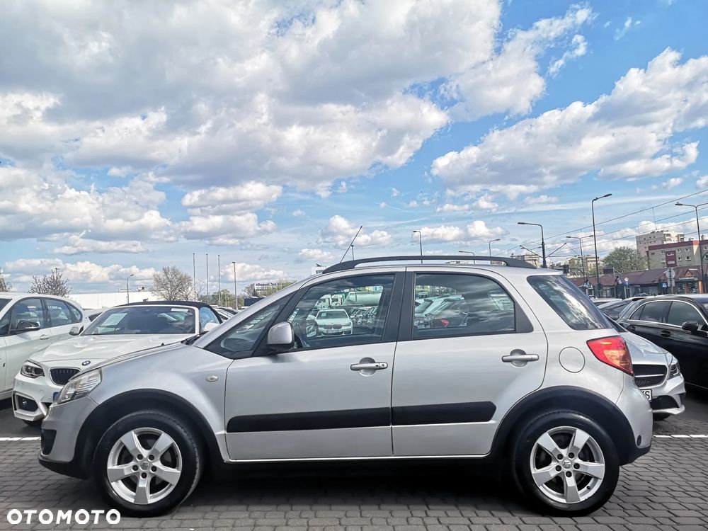 Suzuki SX4 1.6 Comfort 4WD - 5