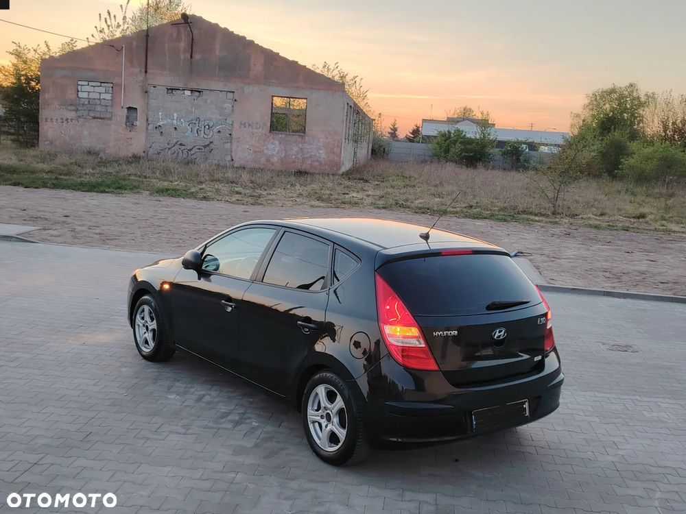 Hyundai i30 - 11
