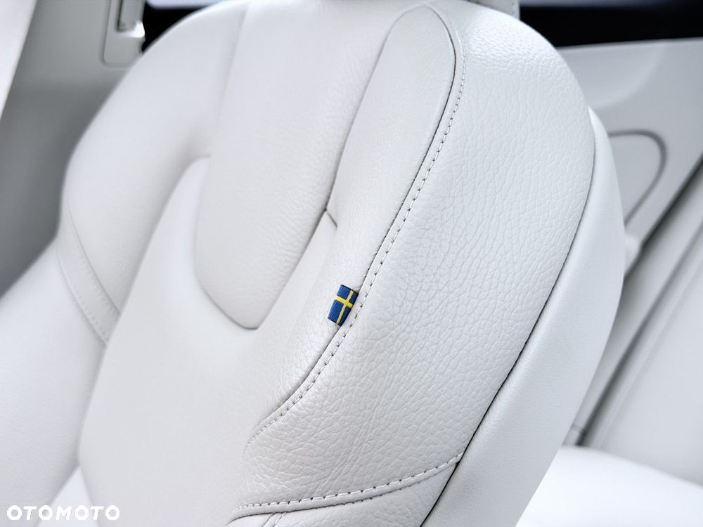 Volvo XC 60 - 34