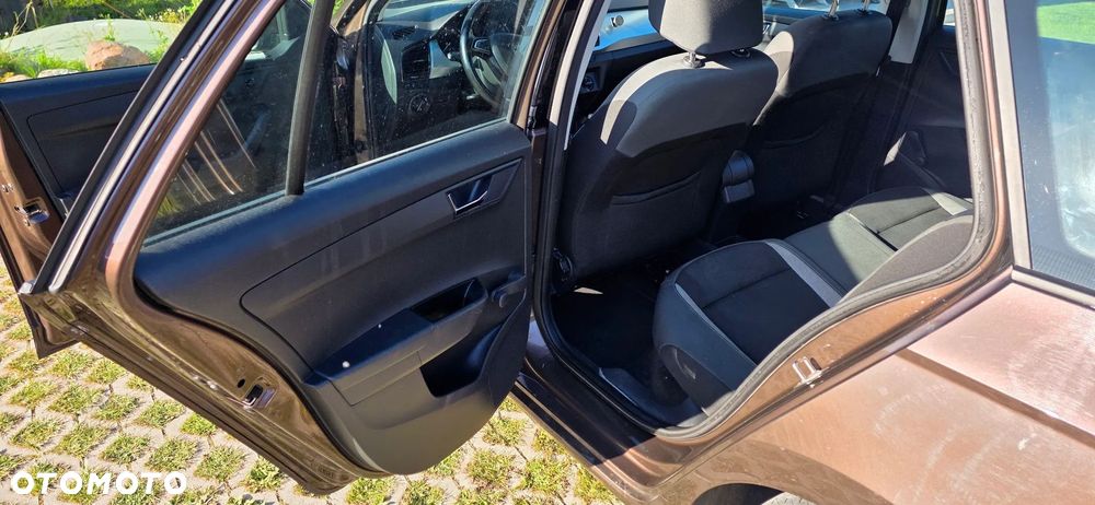 Skoda Fabia 1.2 TSI Ambition - 10