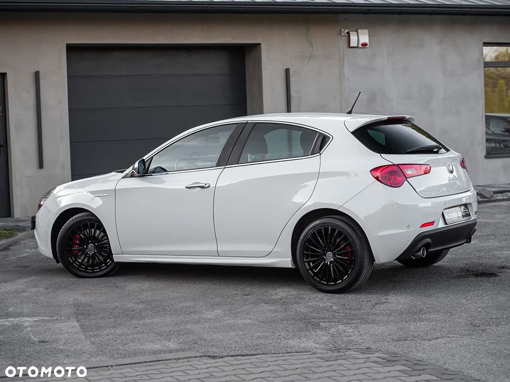 Alfa Romeo Giulietta 2.0 JTDM 20V TCT Speciale - 14