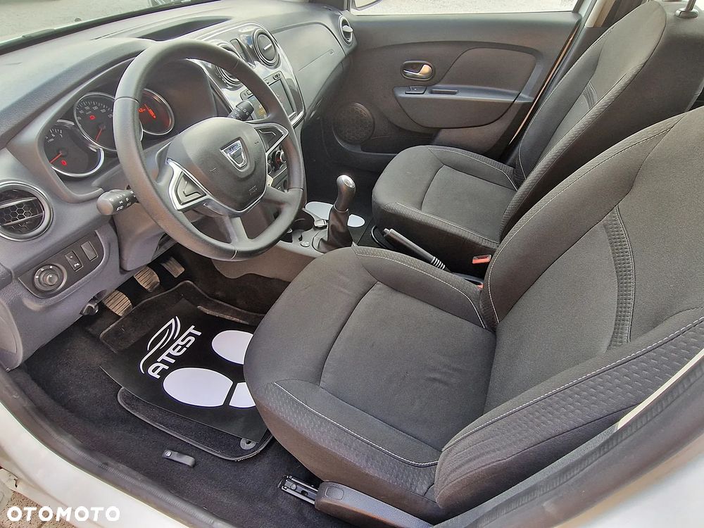 Dacia Sandero 1.0 TCe Laureate S&S - 8