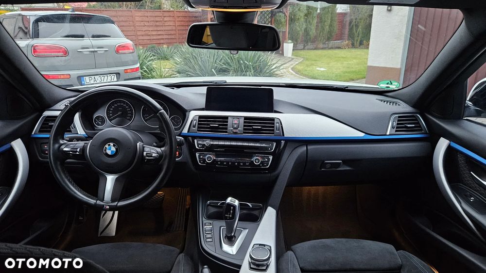 BMW Seria 3 320d xDrive Edition M Sport Shadow - 21