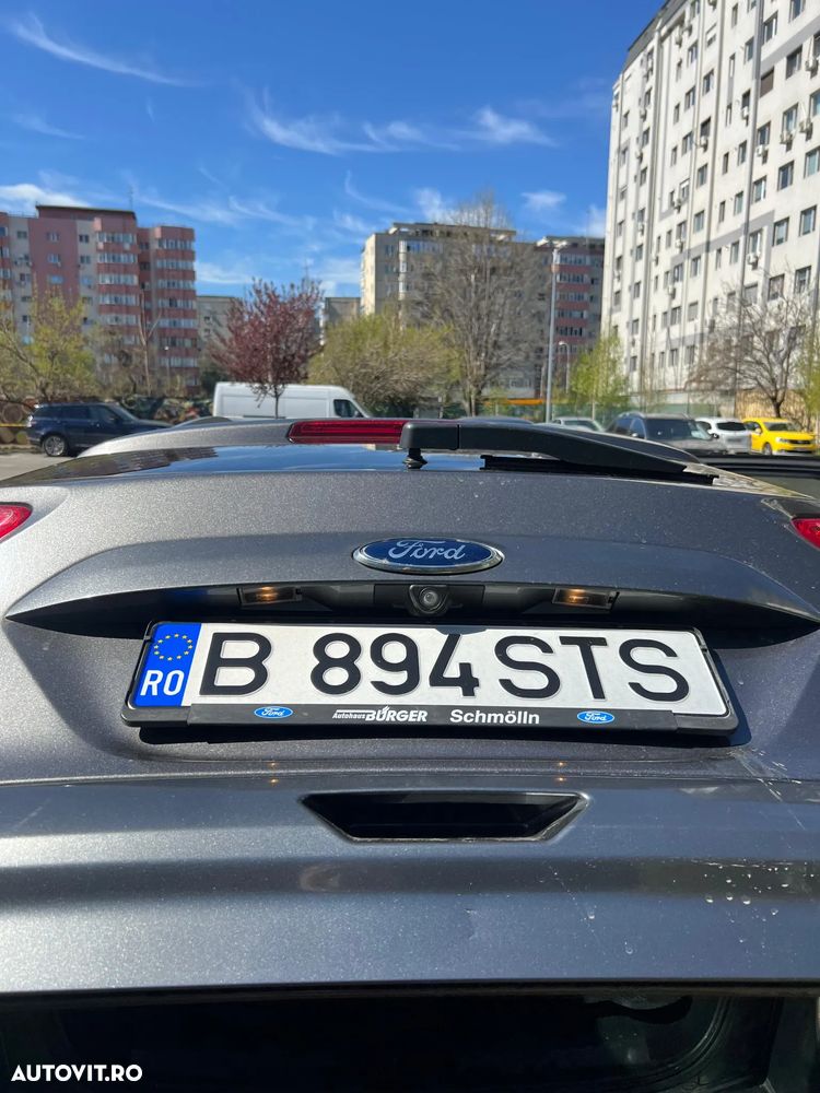 Ford Kuga 2.0 TDCi Powershift 4WD Titanium - 10