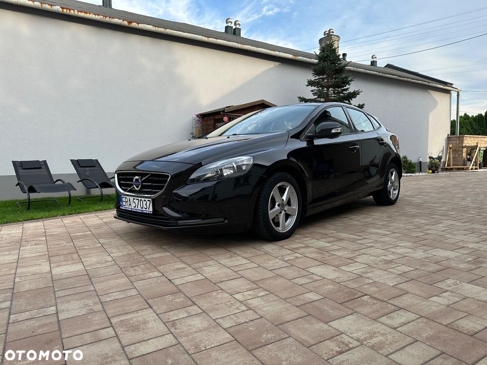 Volvo V40 D2 - 1
