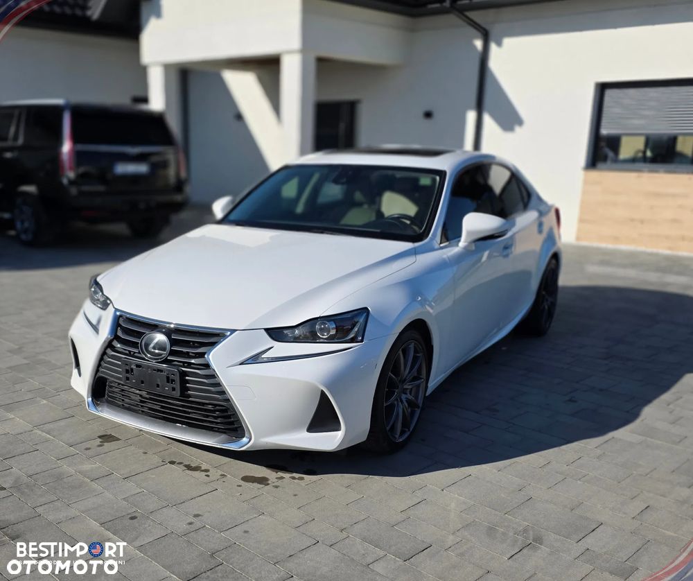 Lexus IS 200t / 300 Prestige - 4