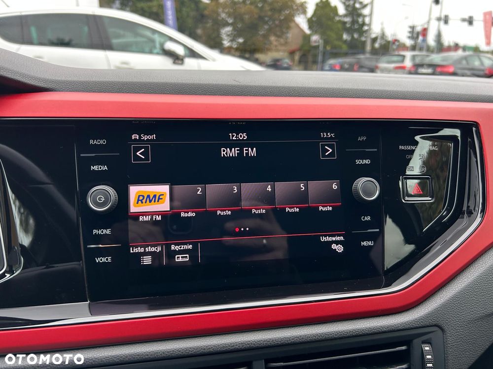 Volkswagen Polo 2.0 TSI GTI DSG - 29