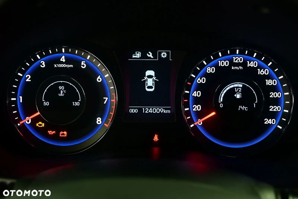 Hyundai i40 Kombi blue 1.6 Space - 26