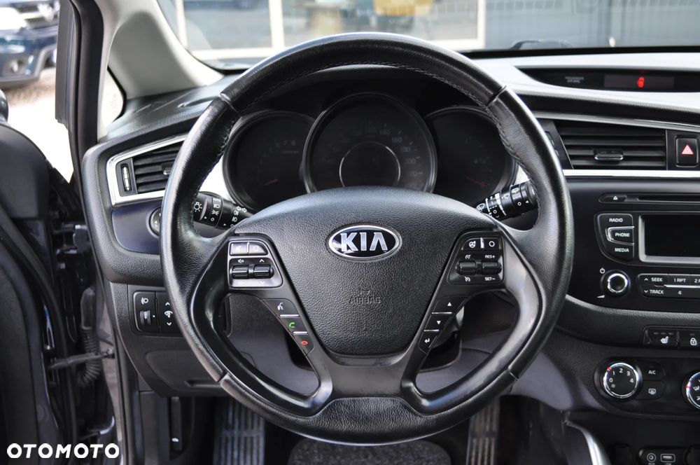 Kia Ceed 1.0 T-GDI M - 26