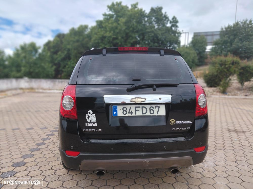 Chevrolet Captiva 2.0 VCDi Seven 7L - 10
