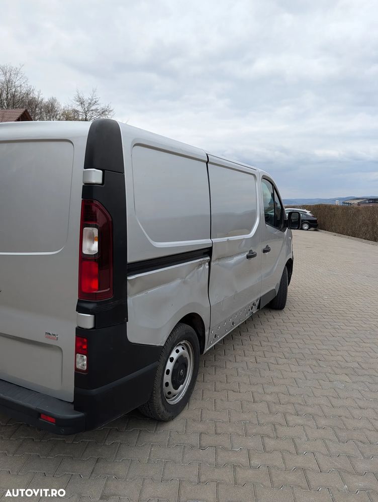 Opel Vivaro - 5
