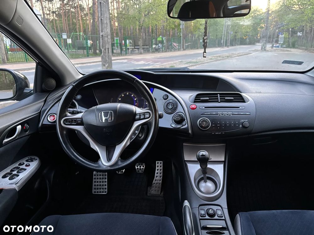 Honda Civic 1.8i-VTEC Comfort - 9