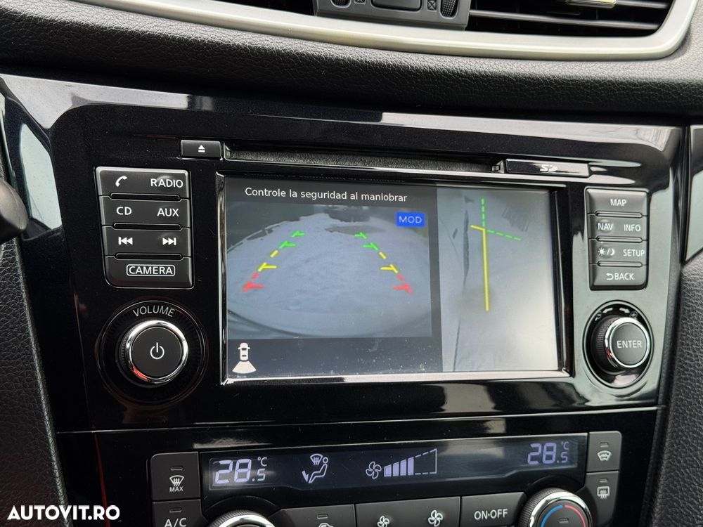 Nissan Qashqai 1.6 DCI TEKNA+ - 30