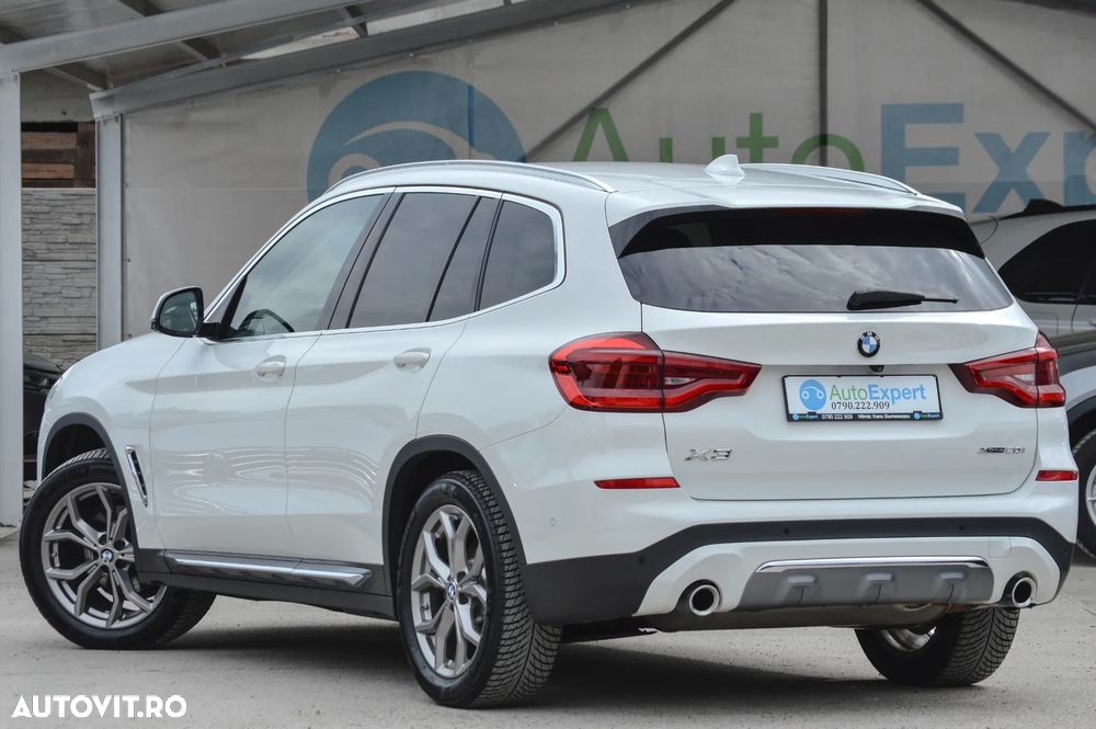BMW X3 xDrive20i AT Luxury Line - 17