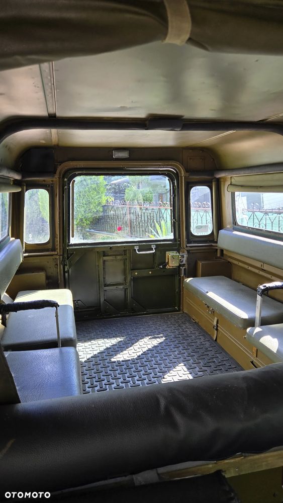 Land Rover Inny - 6