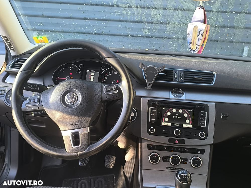 Volkswagen Passat 1.6 TDI BlueMotion - 5