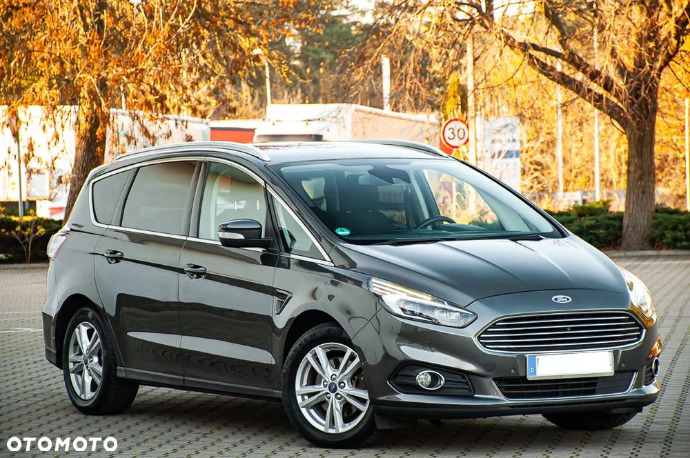 Ford S-Max 2.0 TDCi Titanium PowerShift - 2