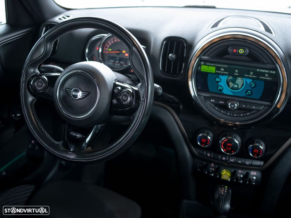 MINI Countryman - 16
