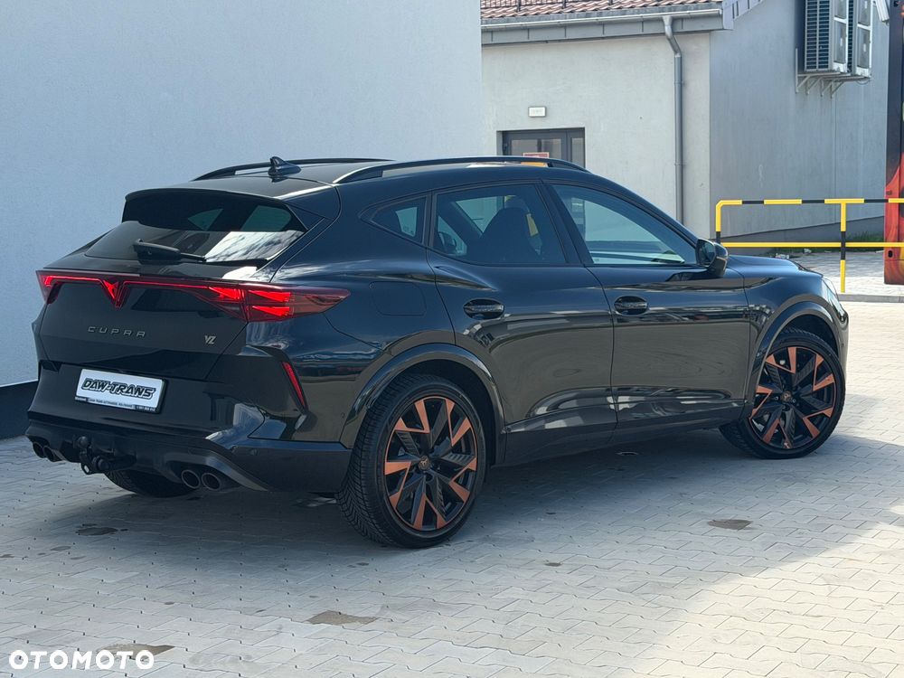 Cupra Formentor 2.0 TSI 4Drive DSG VZ Tribe Edition - 11