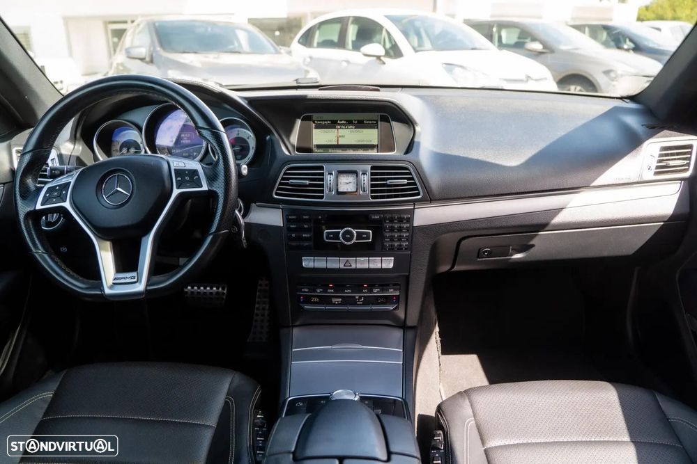 Mercedes-Benz E 220 CDi Elegance BE Auto. - 25
