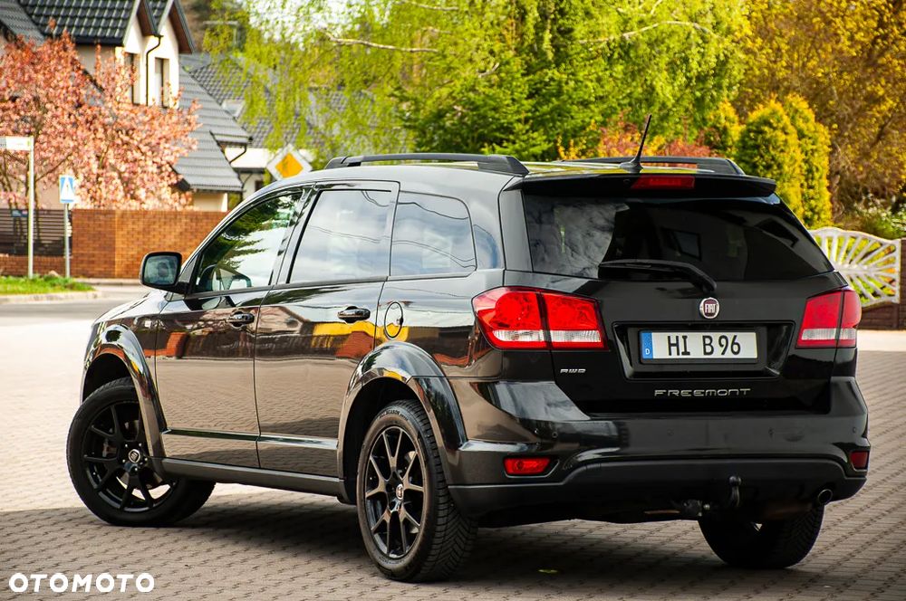 Fiat Freemont 2.0 Multijet Black Code AWD - 15