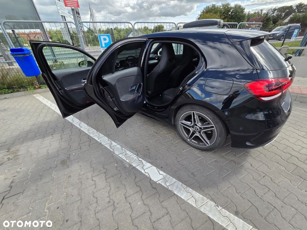 Mercedes-Benz Klasa A 180 AMG Line 7G-DCT - 12