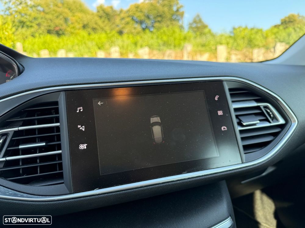 Peugeot 308 BlueHDi 130 Active Pack - 22