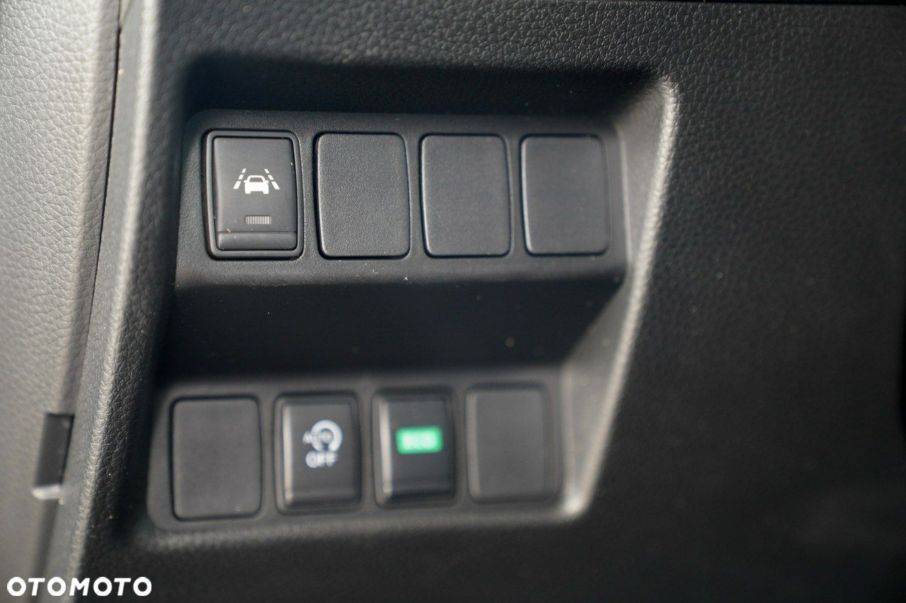 Nissan Qashqai - 19