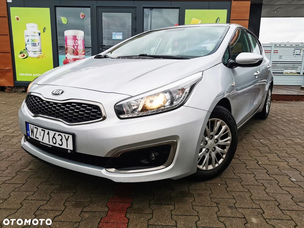 Kia Ceed - 1