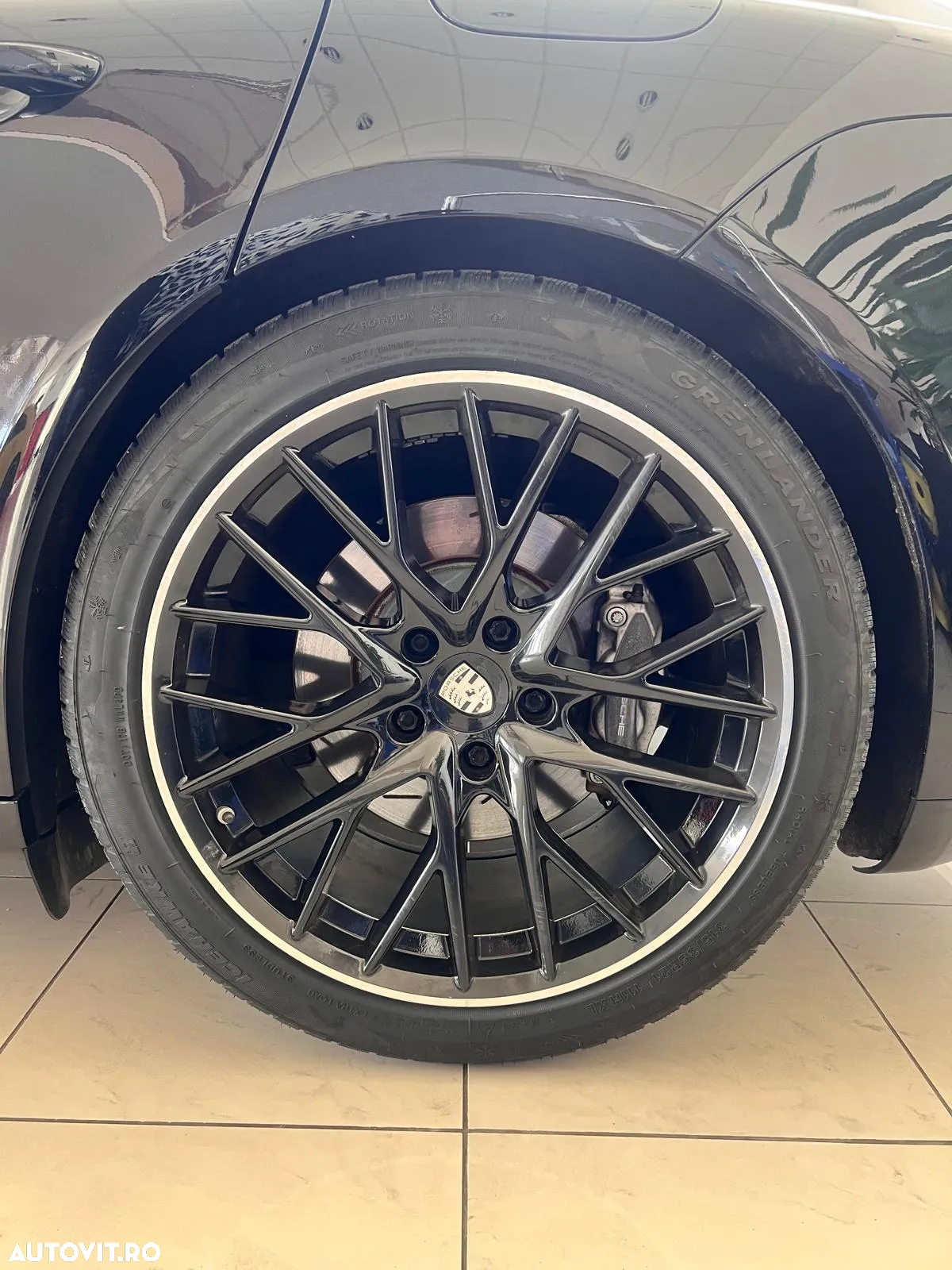 Porsche Panamera - 26