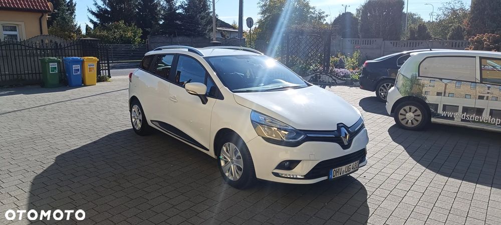 Renault Clio - 14