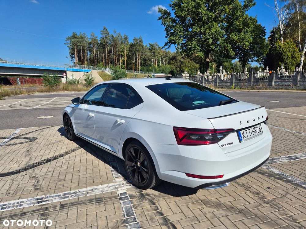 Skoda Superb 2019 photo 3