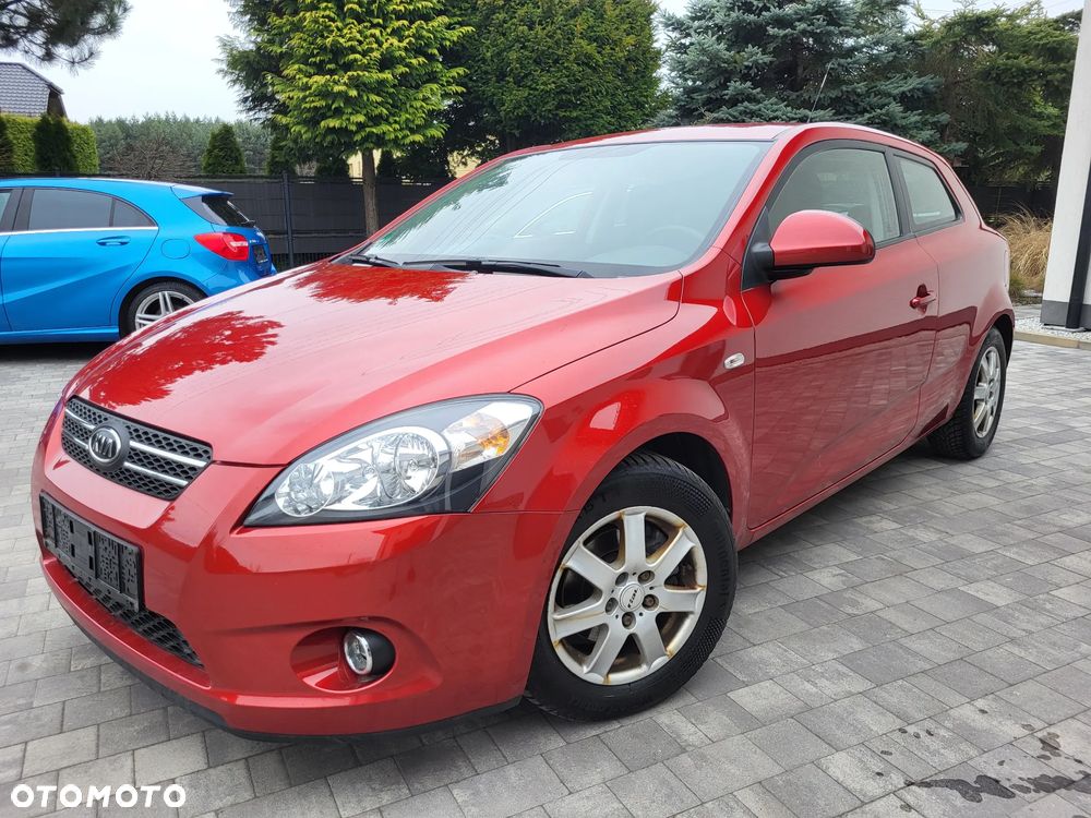 Kia Ceed 1.6 Comfort - 1